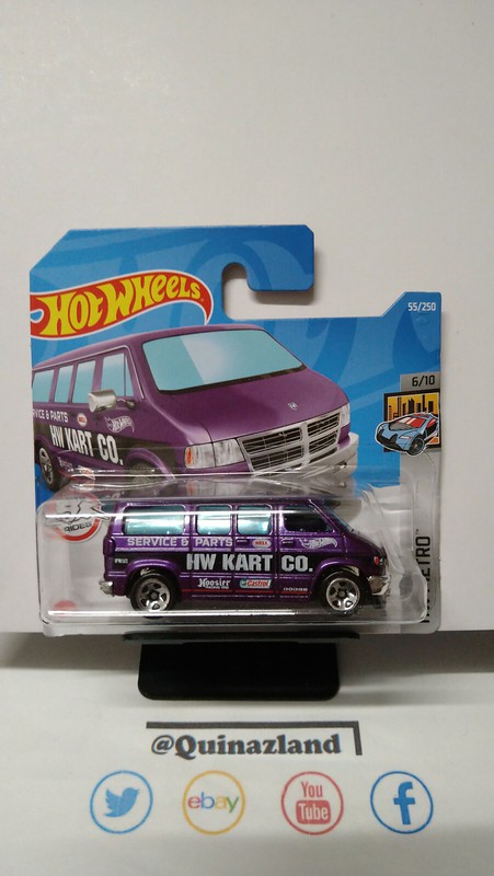 Hot Wheels Dodge Van   2022-055 (Np12)