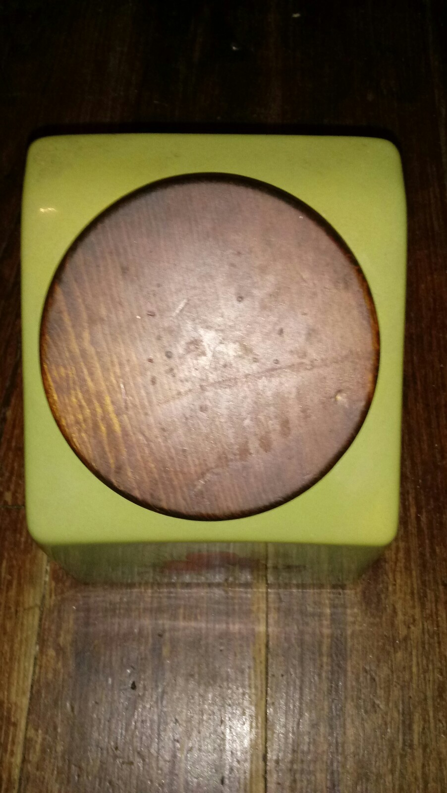 VINTAGE HYALYN CANISTER GREEN W/ VEGETABLE DESIGN WOODEN LID 6