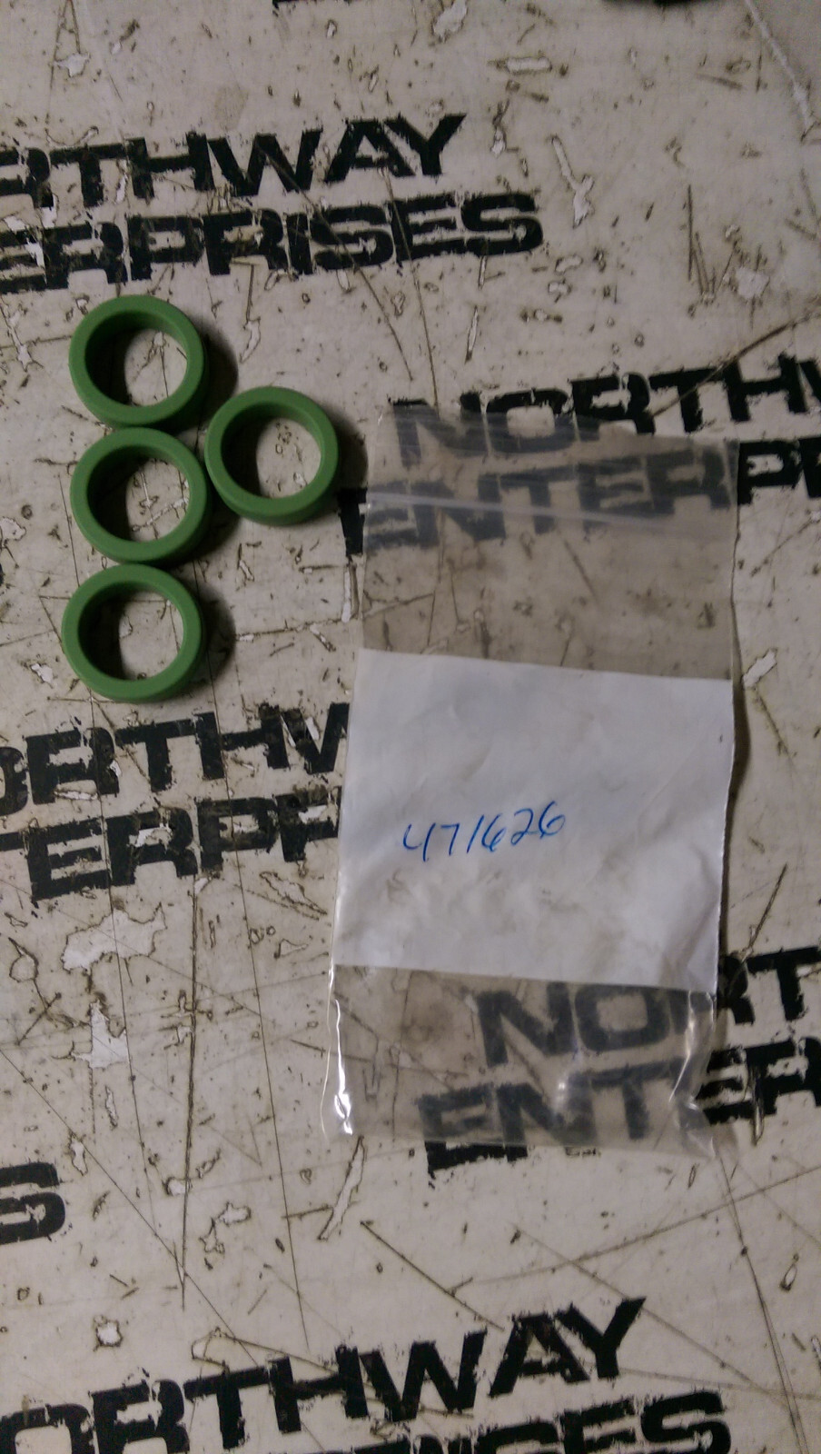 LOT OF 4 ORINGS - 471626 VOLVO VOE471626 - Picture 1 of 1