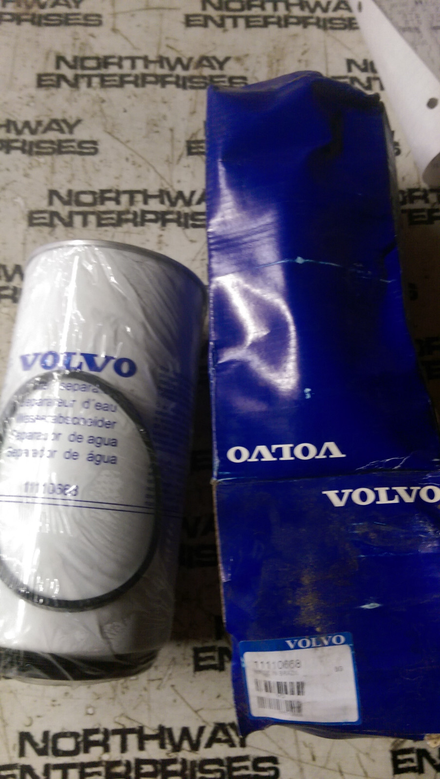 VOLVO CHARGE AIR HOSE 15084140OEM Volvo 11110668 Water Separator Fuel Filter - Picture 1 of 1
