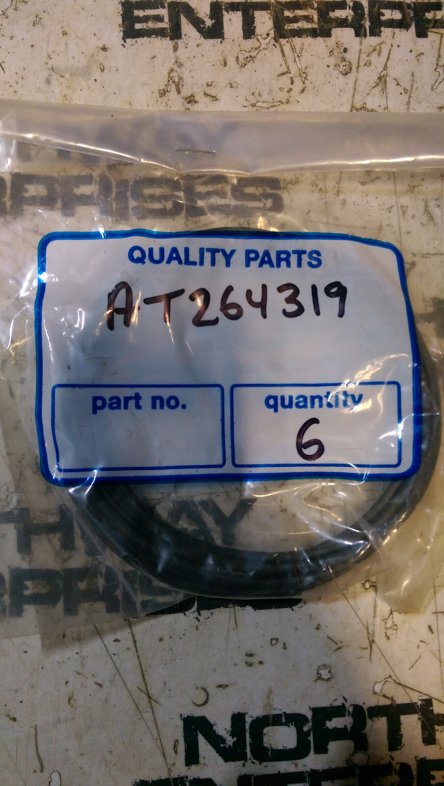 LOT OF 6 ORINGS AT264319 - Picture 1 of 2