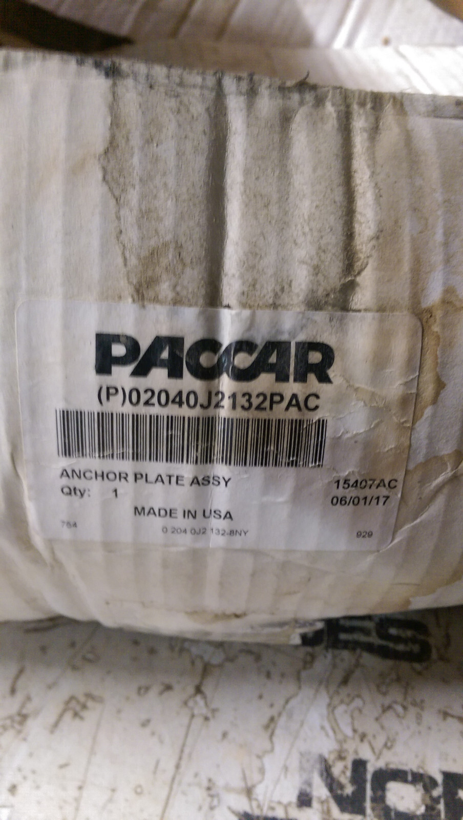 02040J2132PAC PACCAR ANCHOR PLATE 02040J2132 - Picture 2 of 4