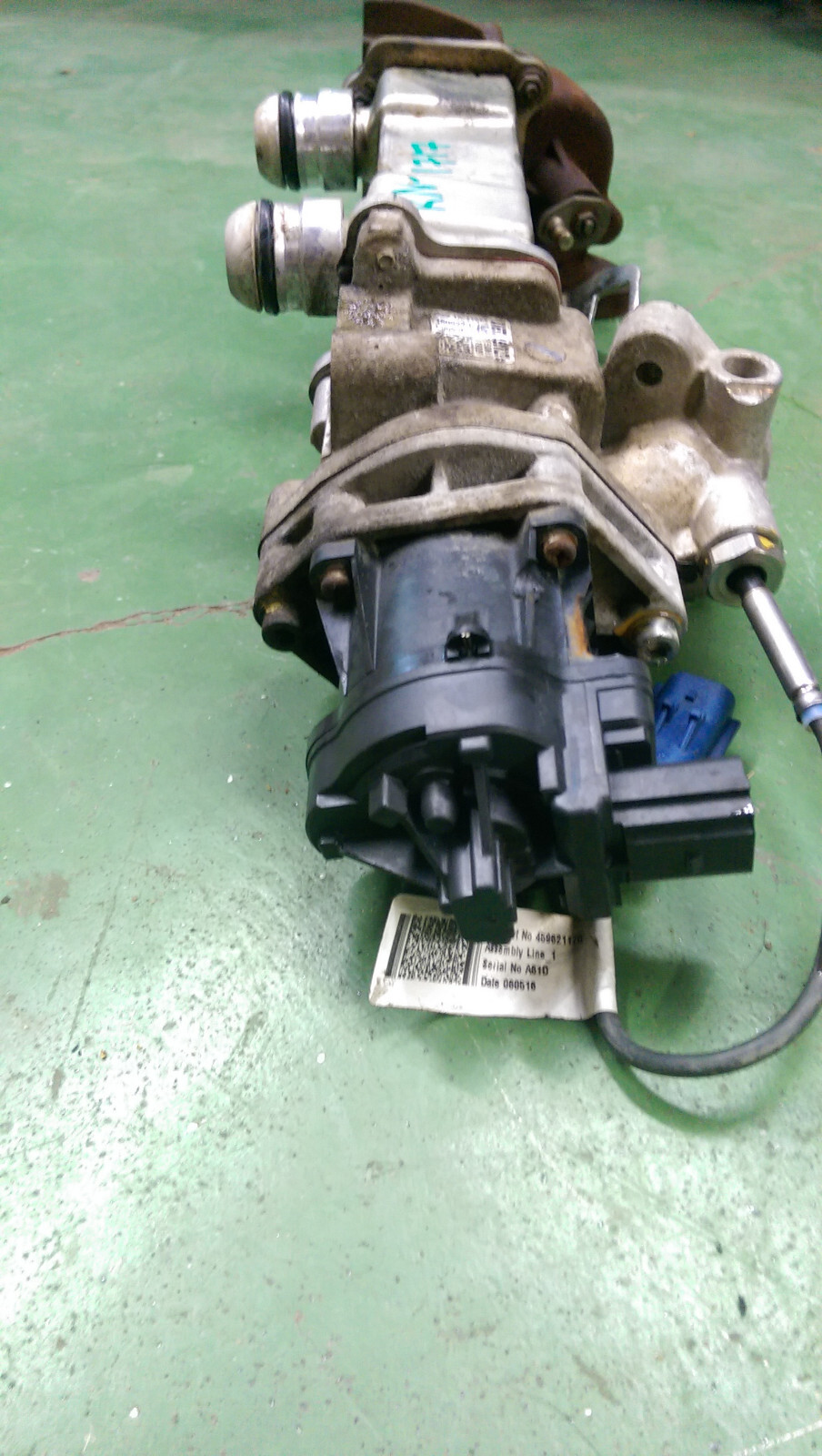 68211312AA 68211310AAA  3.0L ECODIESEL USED EGR COOLER - Picture 3 of 12