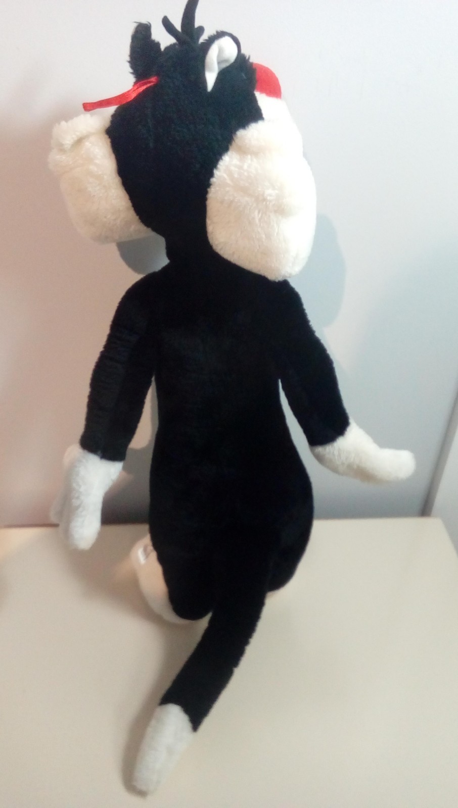 Looney Tunes large 22 inch Sylvester plush by Ganz