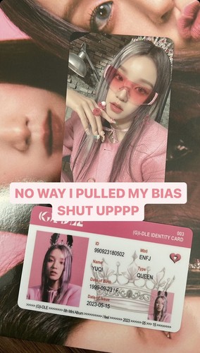 (G)I-DLE サイン ポラロイド G)I-DLE G-IDLE gidle Kpop Polaroid Photocard Yuqi Official