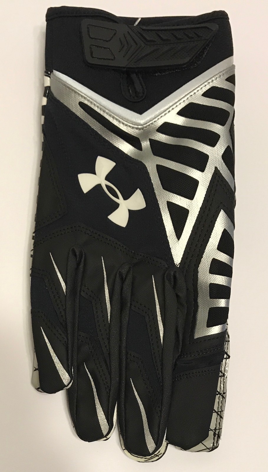 UNDER ARMOUR NFL NITRO WARP FOOTBALL RECEIVER GLOVES (MEN'S 4XL) XXXXL