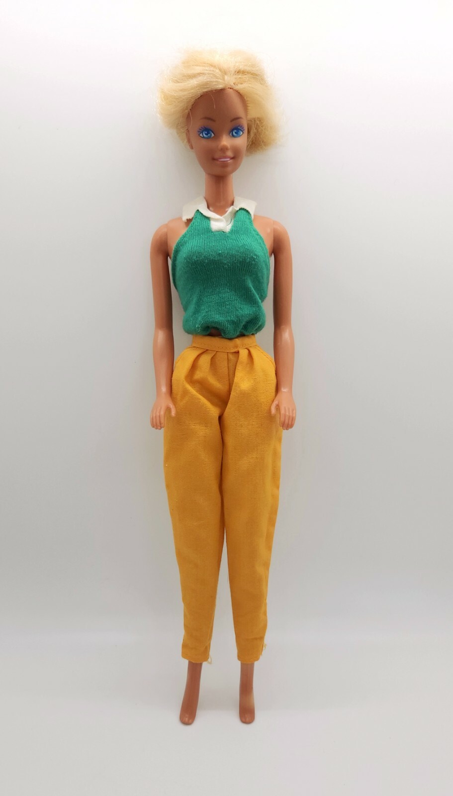 1984 Barbie B Active Fashions #7911 Green Halter Top Orange