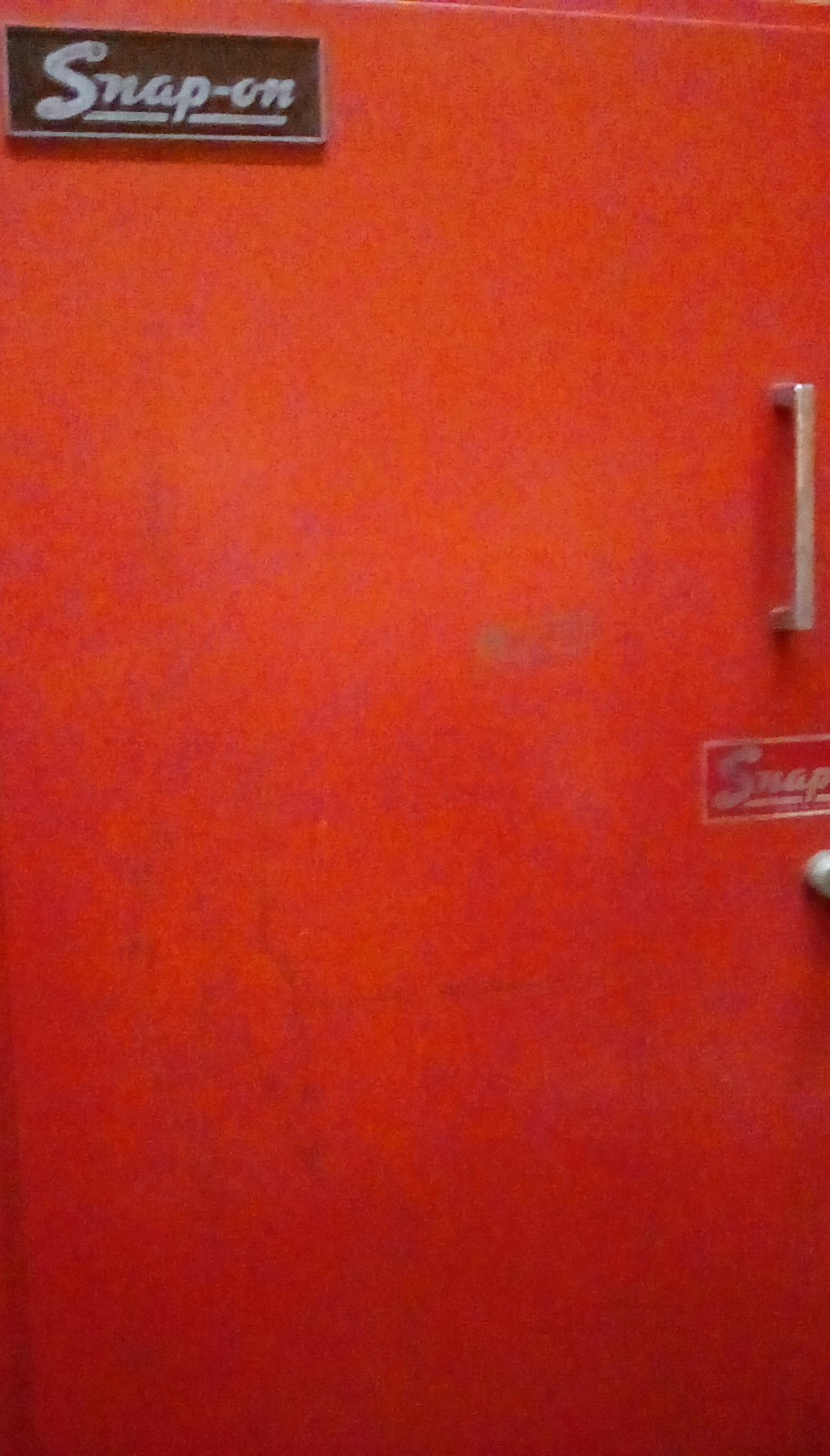 snap on tool wall hung cabnet