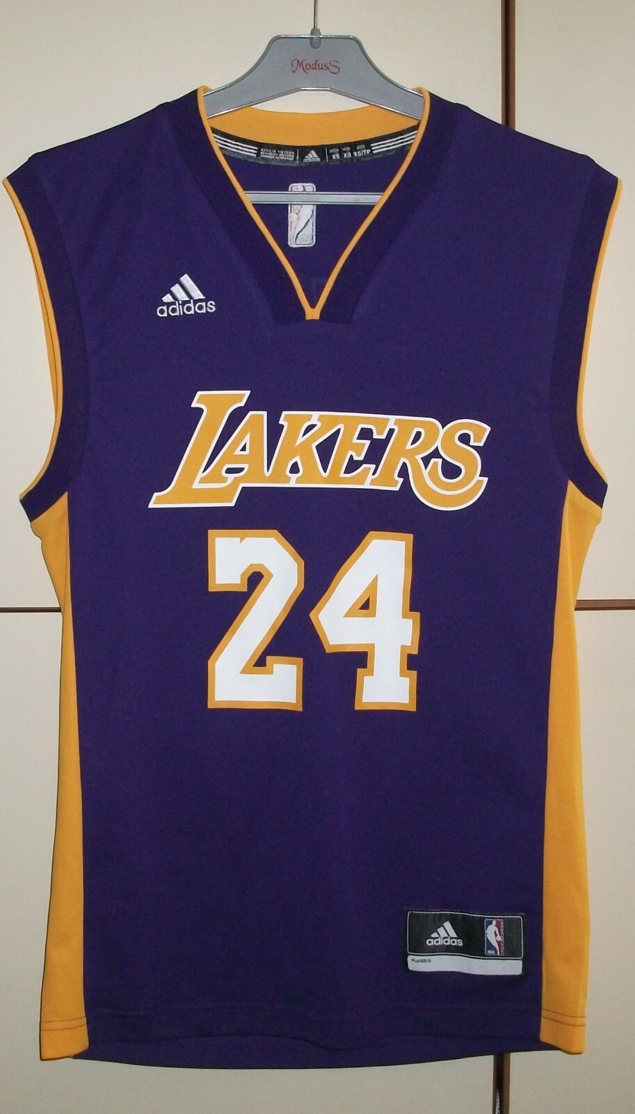 adidas lakers NBA タンクトップ　紫　L わ24 adidas lakers NBA タンクトップ 紫 L わ24 - メルカリ