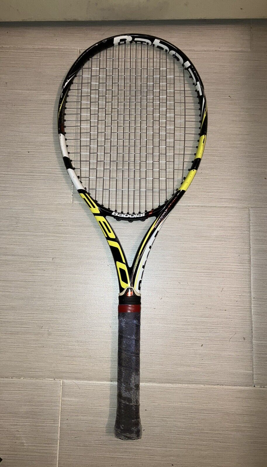 バボラ アエロプロ ドライブ プラス 2013 Babolat aero pro 2013 Babolat Aero Pro Drive Plus Cortex System Sz 4 1/4