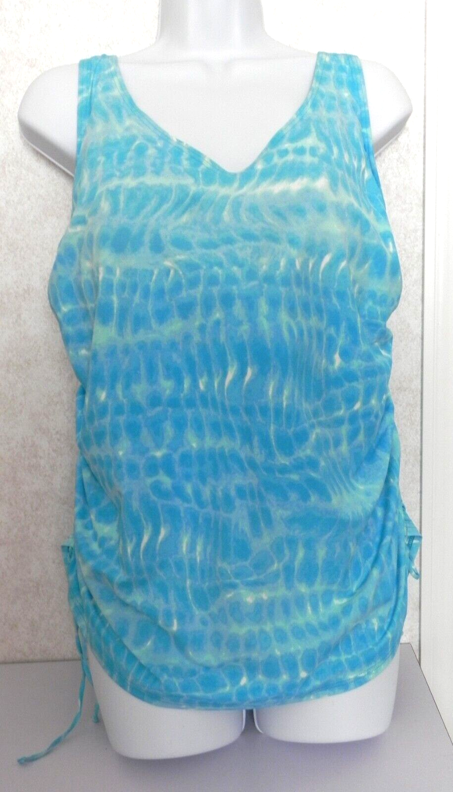 ウェア CLARK37 Women's D-Cup V-Neck Wrap Underwire Tankini Swimsuit Top