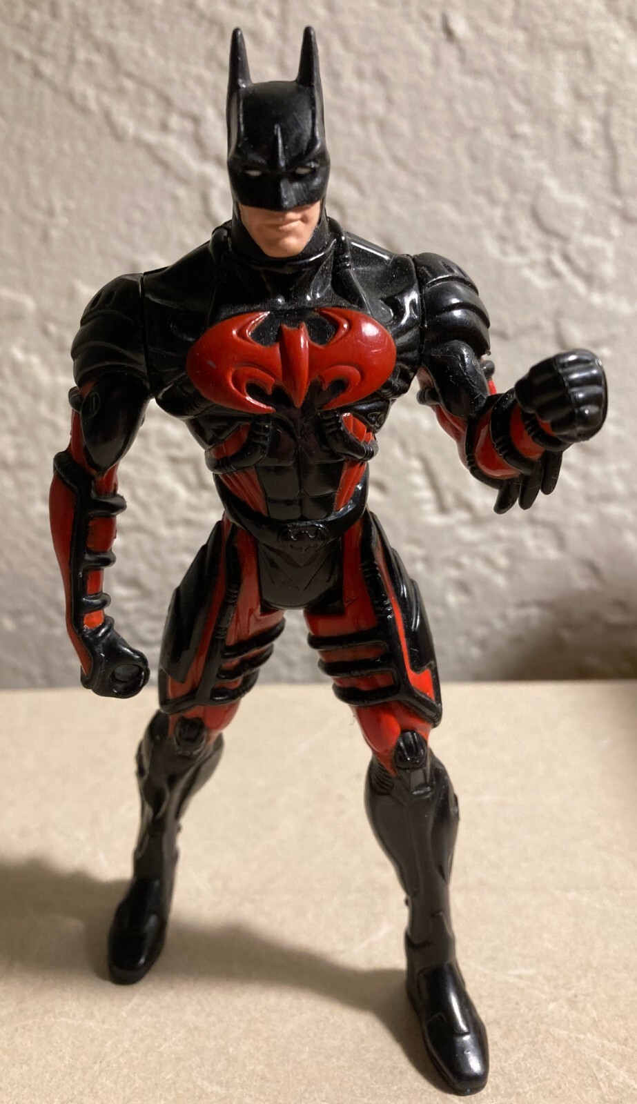 Rare Kenner 1998 DC Comics Batman Black & Red Suit Posable