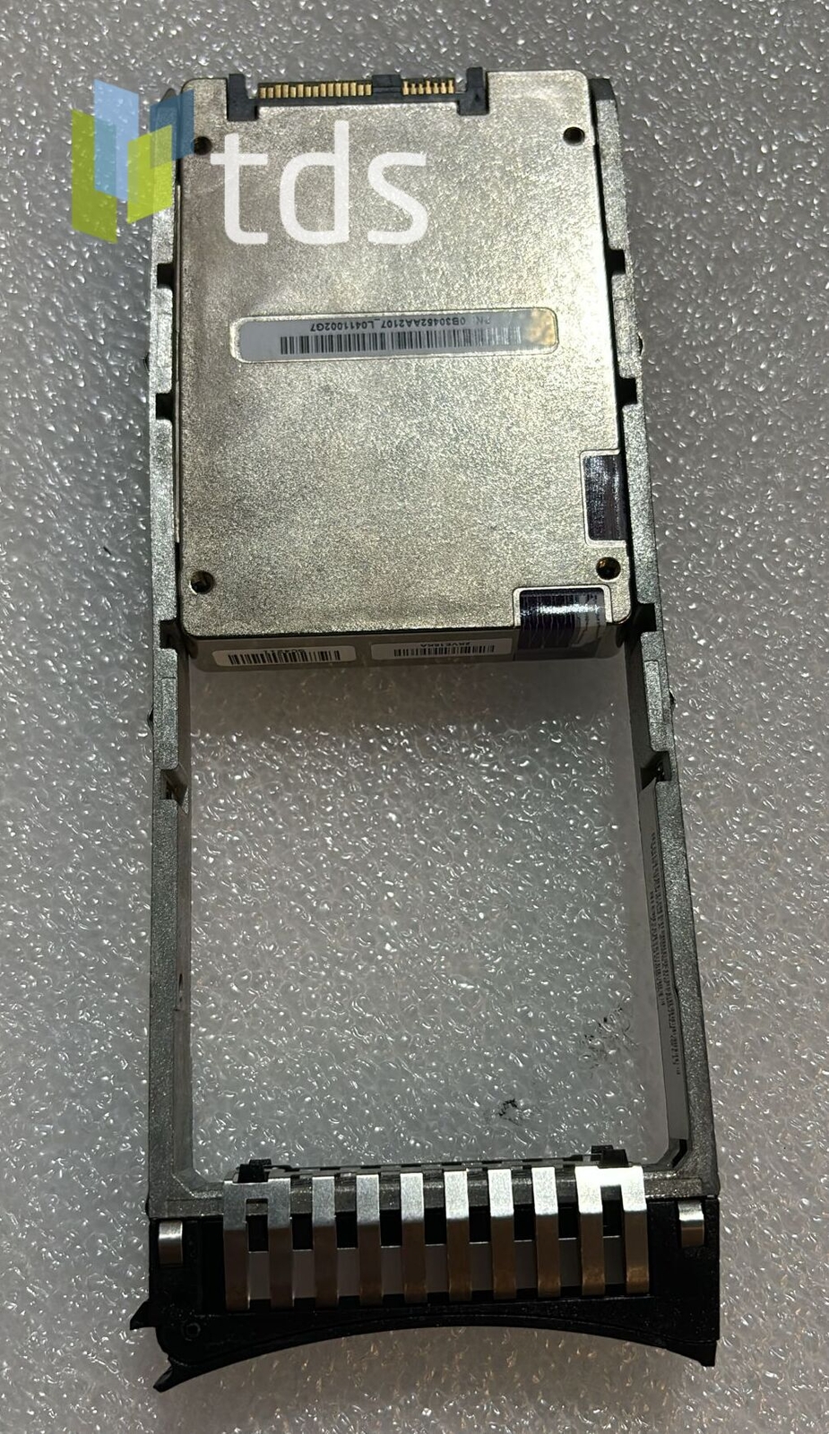 IBM 2078-AC93 200GB 2.5 INCH FLASH DRIVE SSD 00AK372 00Y5952 - Picture 3 of 3
