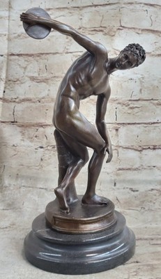Vintage Grand Tour Bronze Sculpture of Discus Thrower Discobolos Mayer Artwork