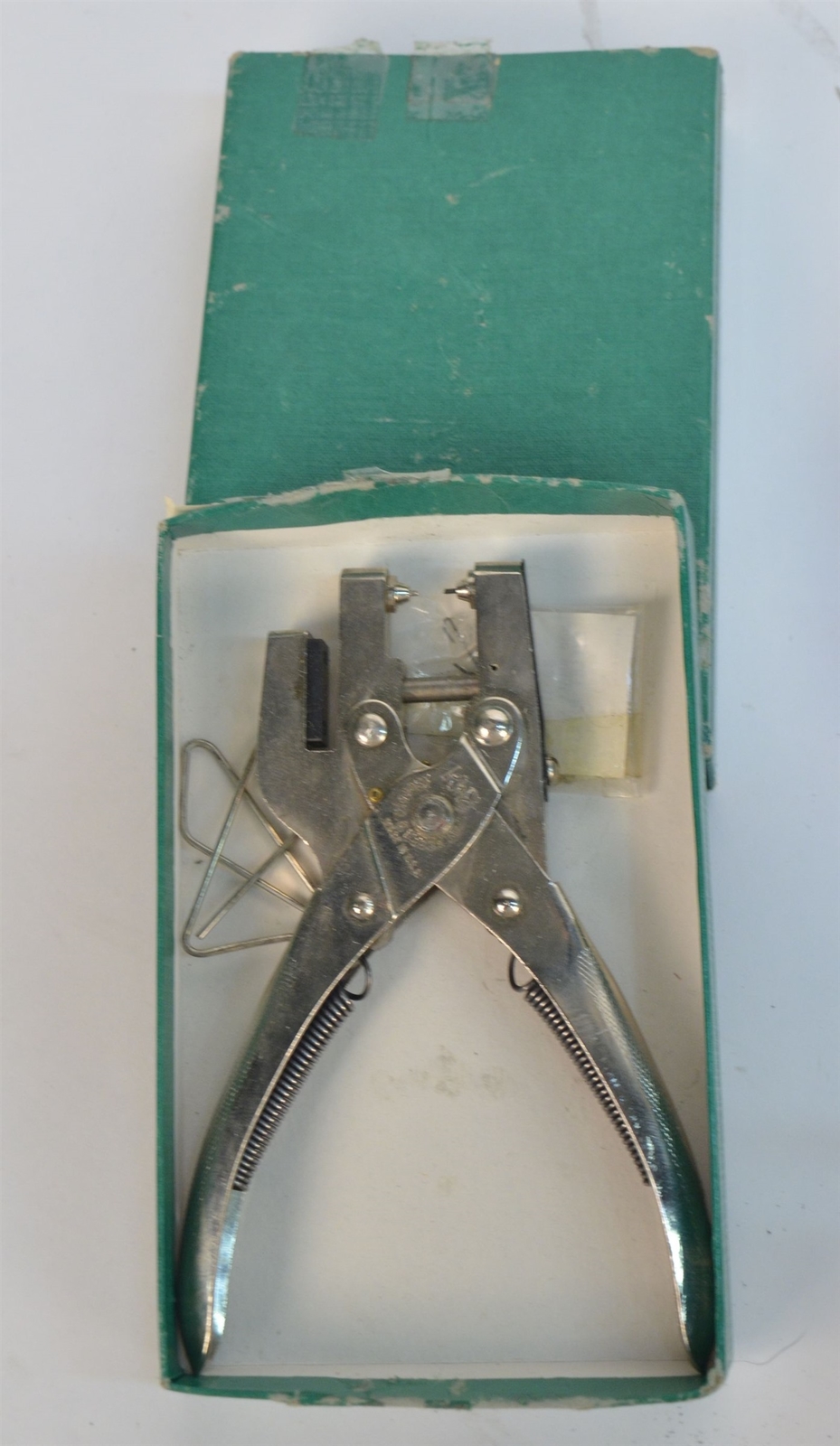 Lot of Survey Accessories Measuring Tapes & Tripod Mounts Pentax MP 27 Prism E+K