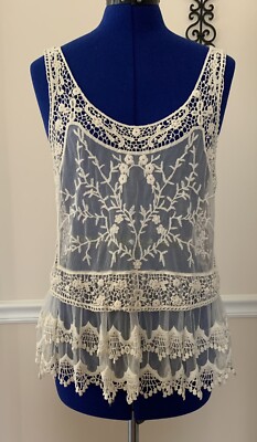 NWOT Express Lace tank top Ivory Size M