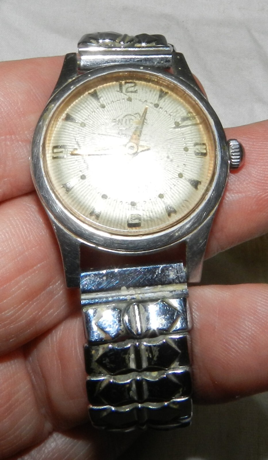 Vintage Wind-up Enicar Seapearl Ultrasonic Nivaflex 17 Jewel