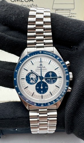 Pre-owned Omega 2024  Speedmaster "silver Snoopy Award" 50th Watch 310.32.42.50.02.001