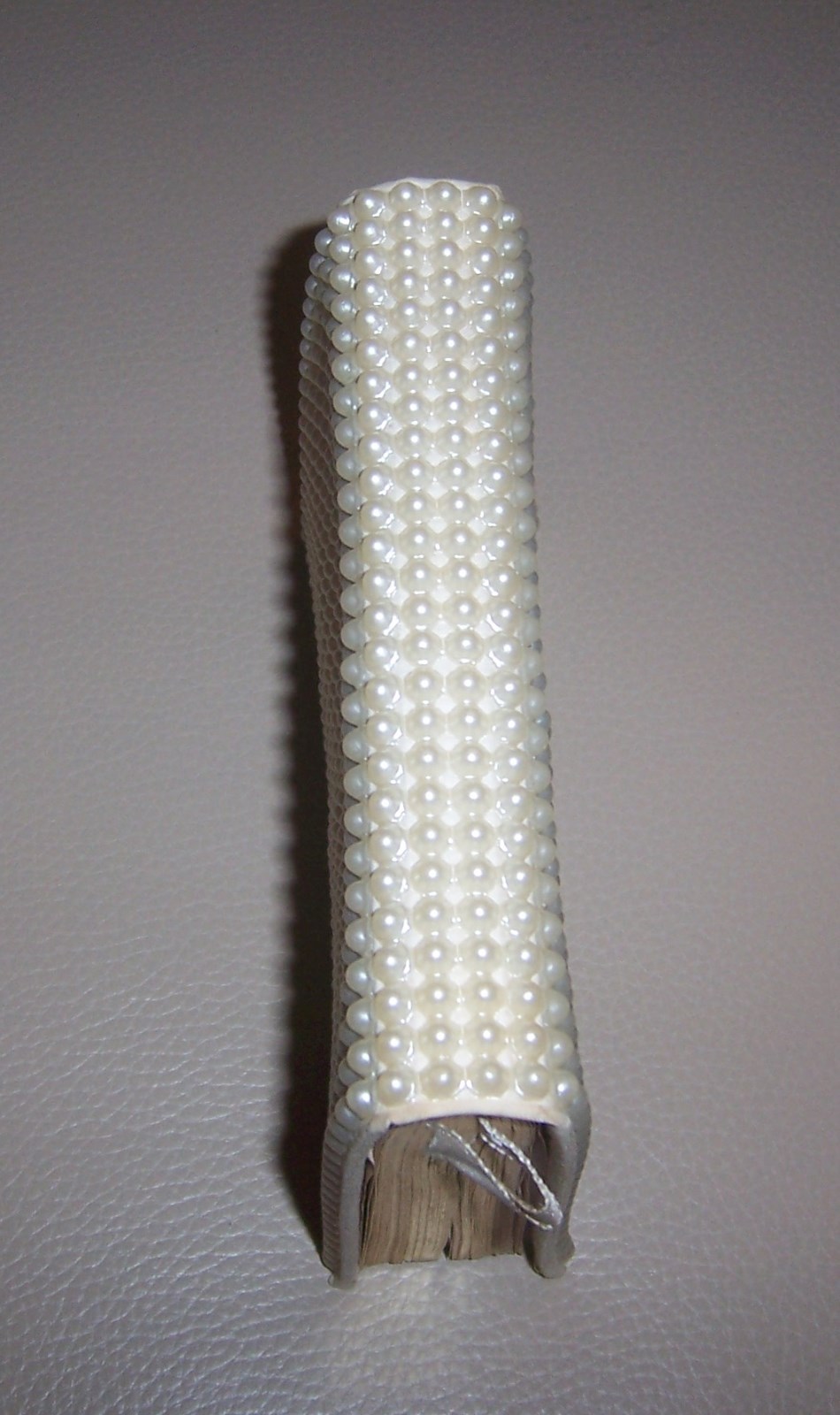 VINTAGE PEARL COVERED GOLD EDGED BRIDES WEDDING BIBLE