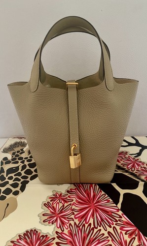 NEW HERMES PICOTIN LOCK 18 PM IN TRENCH BAG TOTE GOLD
