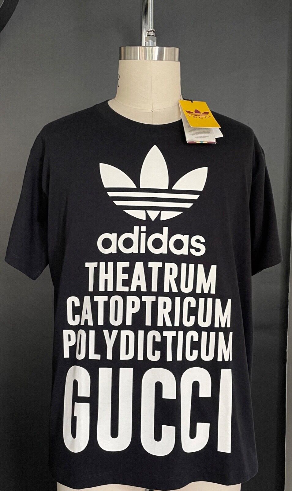 New Gucci X Adidas 616036 Logo Black Oversized T-Shirt Size New Gucci X Adidas 616036 Logo Black Oversized T-Shirt Size