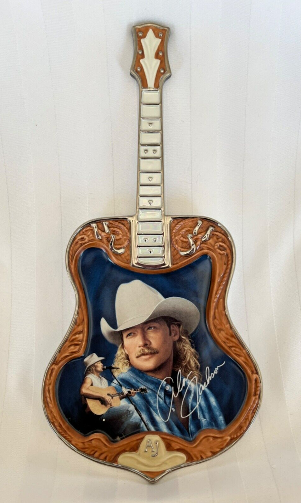 Alan Jackson-Country Legend “Working Class Hero” Bradford Exchange Guitar  Plate | eBay