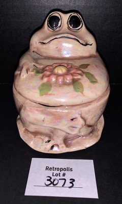 Ceramic Lusterware Frog Trinket Box Vintage