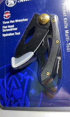 Smith & Wesson Pocket Knife Multi-Tool, 3 Hex Wrenches, Flathead,  Frame Lock