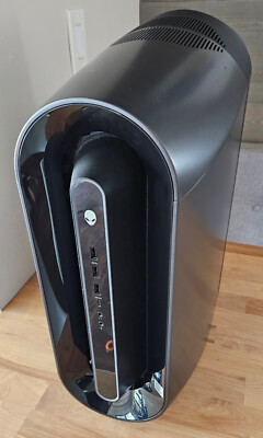 Dell Alienware Aurora R11 Desktop gaming PC (Intel i7-10700KF, RTX 2080 Super)