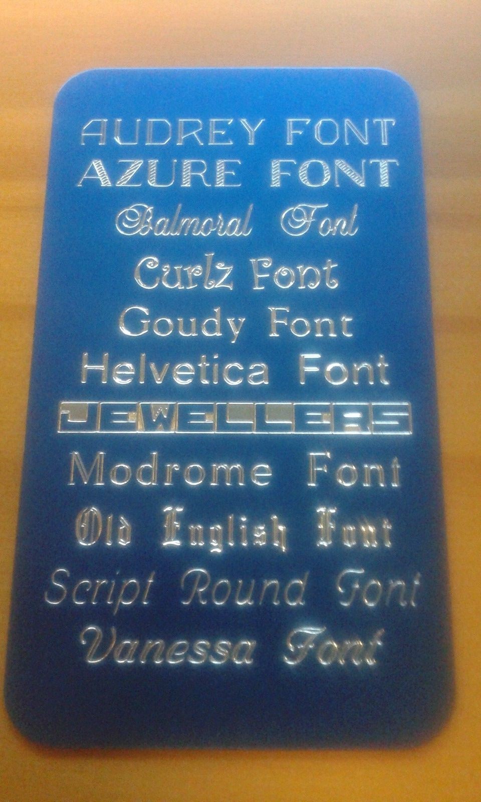 FREE ENGRAVING (PERSONALIZED) Dogs Leave Paw Prints Memorial Water (Snow) Globe