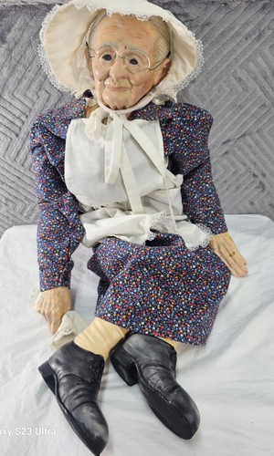 工芸品 RETRO POTTERY DOLL WOMAN BY IWATSUKI 工芸品 RETRO POTTERY DOLL WOMAN BY IWATSUKI Iwatsuki