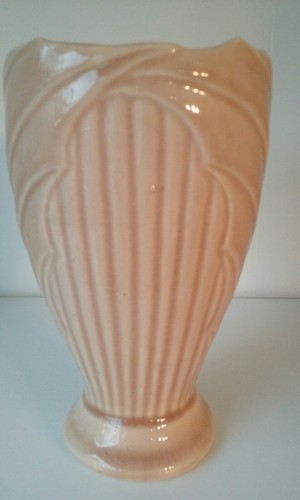 Vintage pottery vase unknown maker 6.5