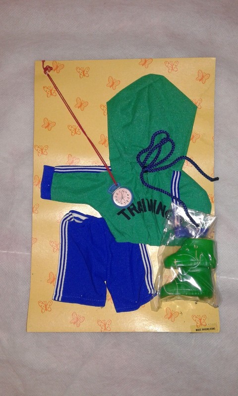 Rare Ancienne Tenue / Habits Kiki Training Sport