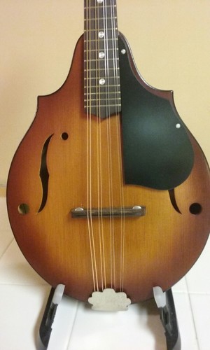 Vintage  Orpheum mandolin