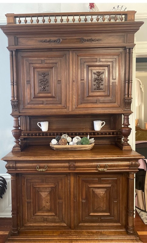 Antique French Hutch Sideboard, Renaissance Revival, 53x23.5x94. Circa 1890