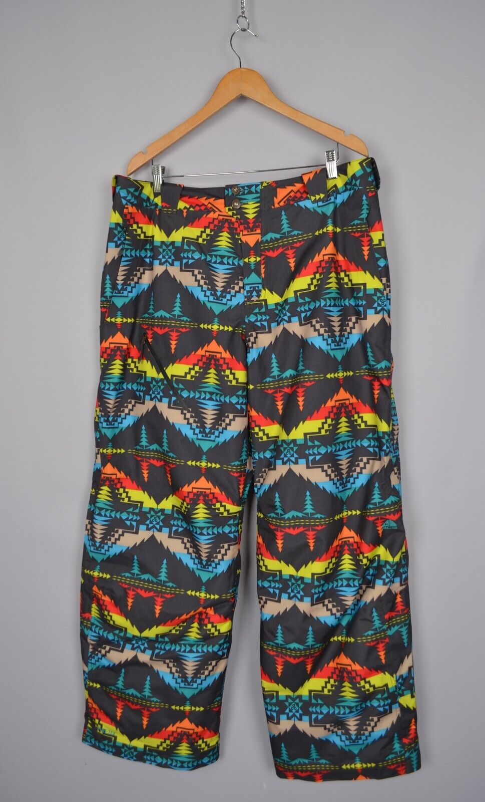 Nike ACG Multicolor Mens Gore Tex Ski Snowboard Pants Size L Nike ACG Multicolor Mens Gore Tex Ski Snowboard Pants Size L