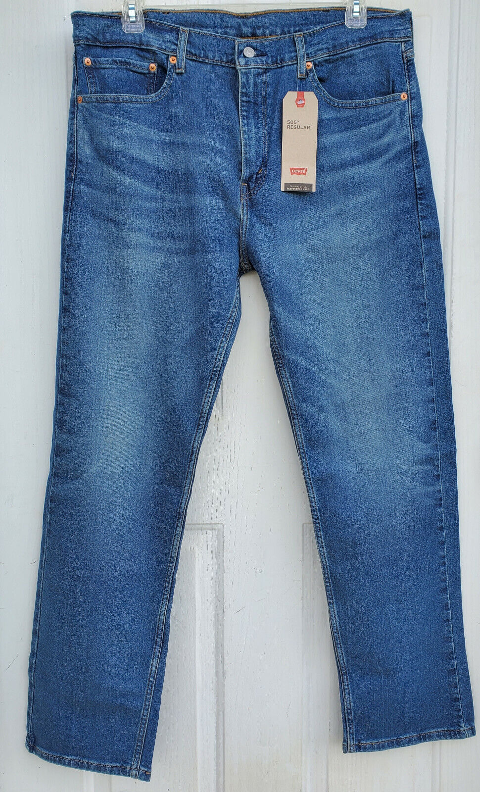 Levi's 505 Regular Fit Blue Jeans~Mens 38x32 or 38x34~NEW Levi's 505 Regular Fit Blue Jeans~Mens 38x32 or 38x34~NEW