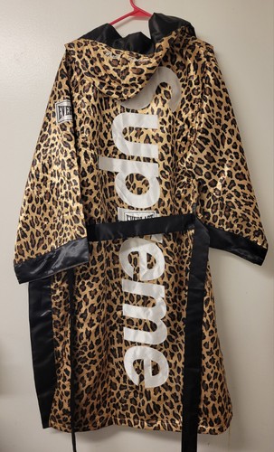 SUPREME Everlast Hooded Boxing Robe ガウン Fall/Winter 2017 Preview – Supreme