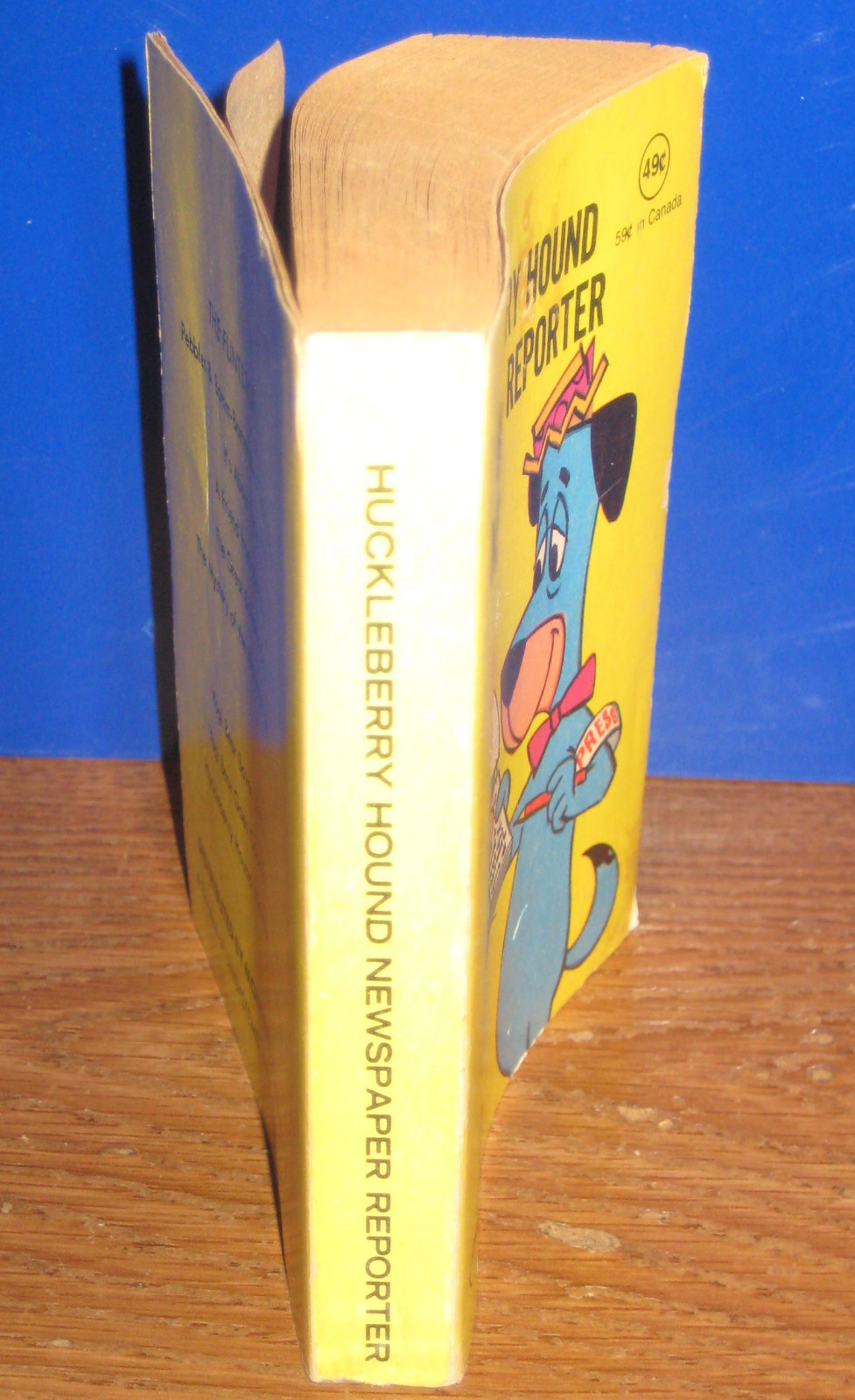 Vintage Hannah Barbera Huckleberry Hound Newspaper Reporter 1977 Cartoon