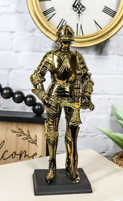 Medieval Kingdom European Suit Of Armor Knight Of Chivalry Swordsman Figurine