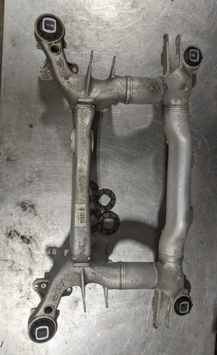 _12.JPG?set_id=880000500F