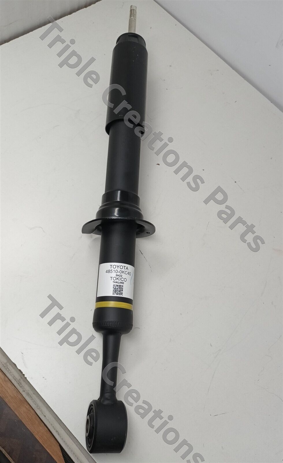 GENUINE Toyota 48510-8Z205 ABSORBER ASSY, SHOCK, FRONT RH or GENUINE Toyota 48510-8Z205 ABSORBER ASSY, SHOCK, FRONT RH or