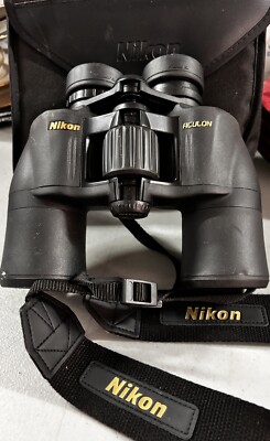 Nikon 10x42 Aculon A211 Binocular (Black) w/case