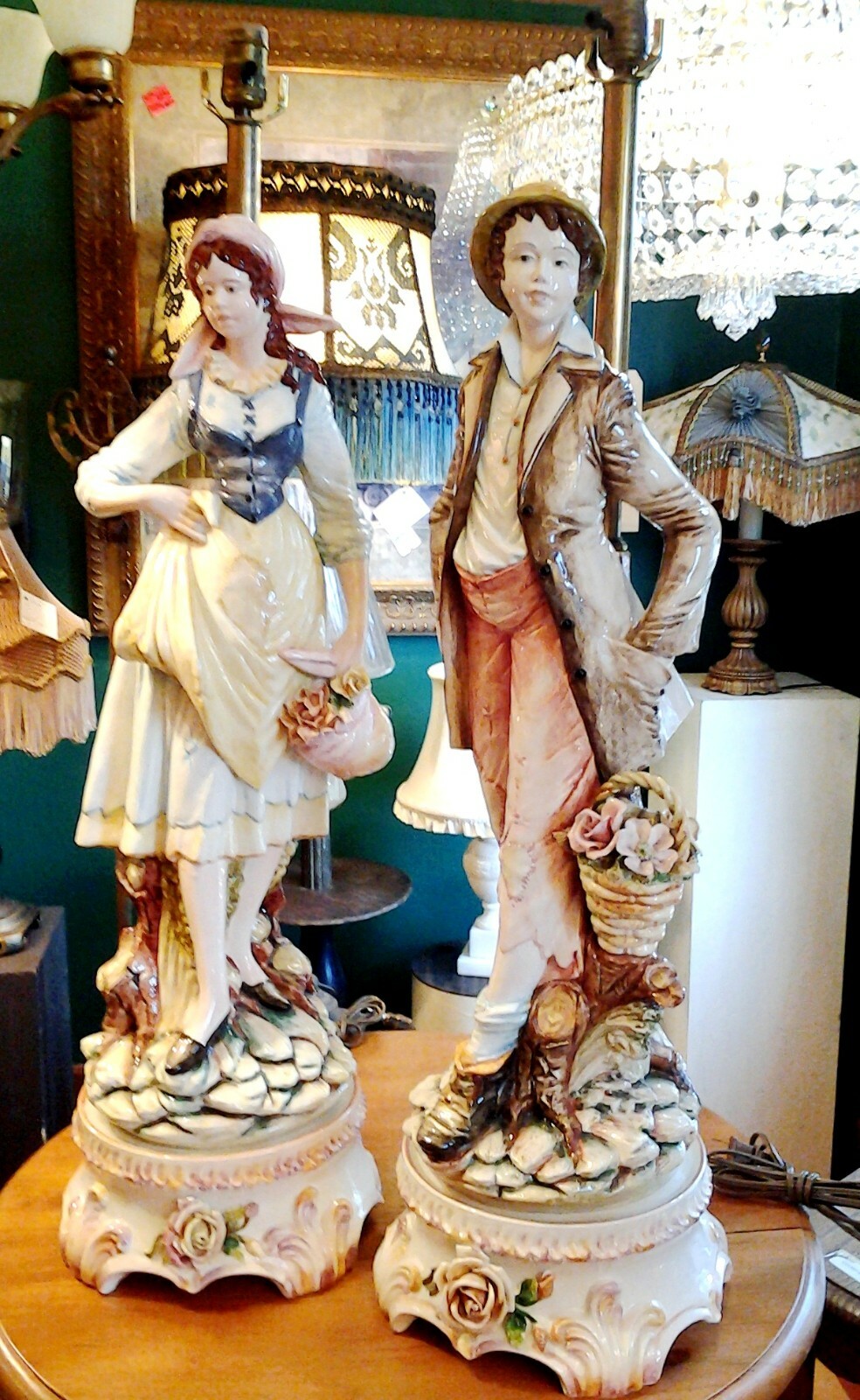 capodimonteカポディモンテ　Bedin『春の訪れ』イタリア　高29cm capodimonteカポディモンテ Bedin『春の訪れ』イタリア 高29cm