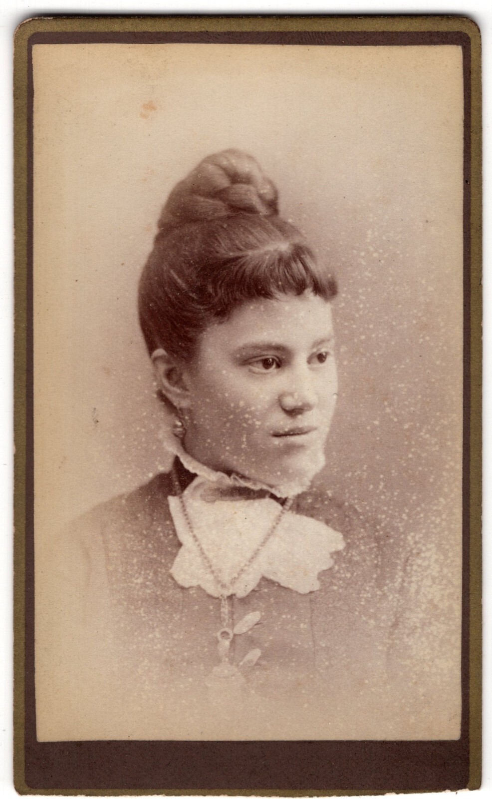 Antique CDV Circa 1870s Burrell Young Gorgeous Lady Lace Collar Brockton Mass.