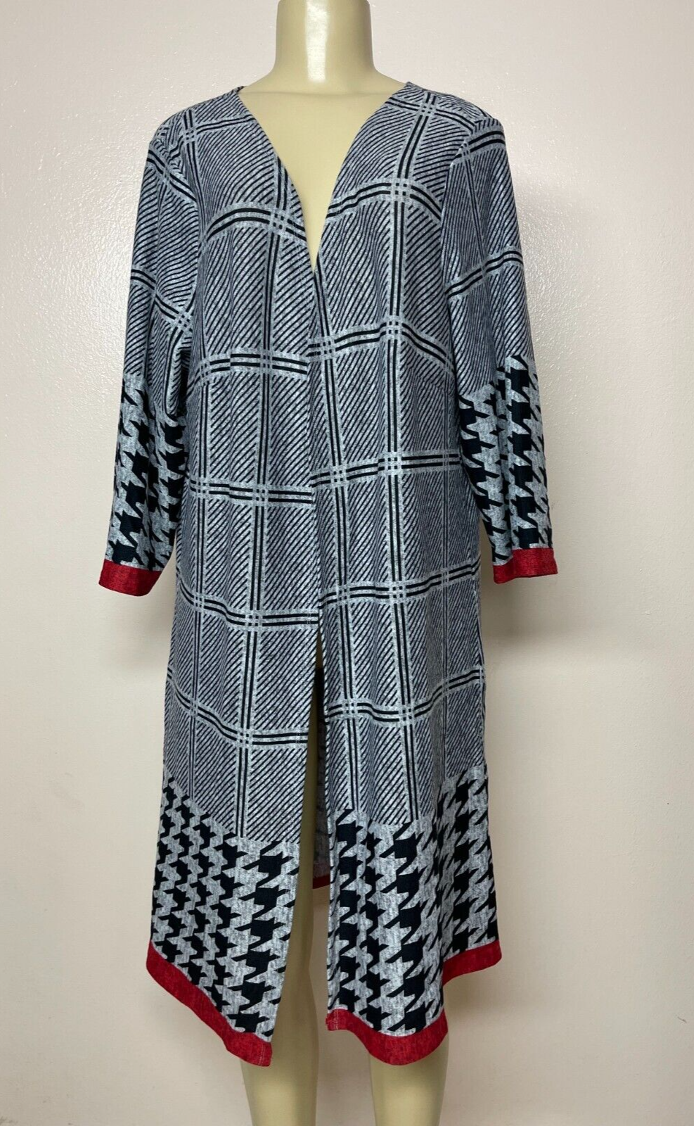 売れ筋商品|||ニューヨークコレクション ニット&セーター アウター レディース Plus Size 3/4 Sleeve Cardigan and Tank Top, 2 Piece Set Bosanova Print ニューヨークコレクション ニット&セーター アウター レディース