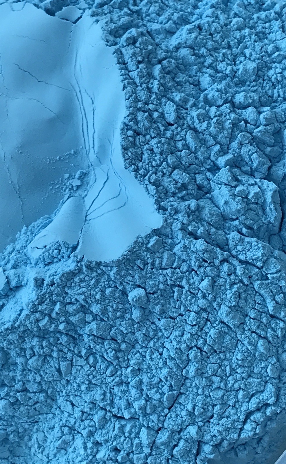 Blue Glow Dust Pigment Powder Glows Blue 200g/7.3 Oz