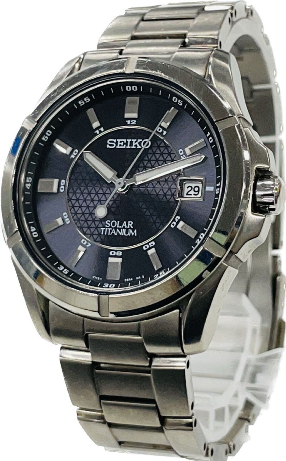 Seiko Solar Titanium V145-0AX0 Date Indicator Mens Quartz Seiko Solar Titanium V145-0AX0 Date Indicator Mens Quartz