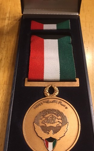1991 Liberation Of Kuwait Medal Desert Strom In Box Made In Italy