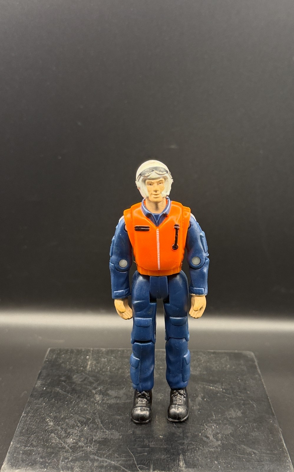 Tonka Lights & Sound Rescue Mighty Motorized Helicopter Pilot Action Figure | 4"